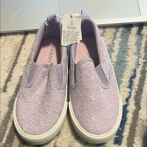 Old Navy Lavender Kids Slip-On Sneakers